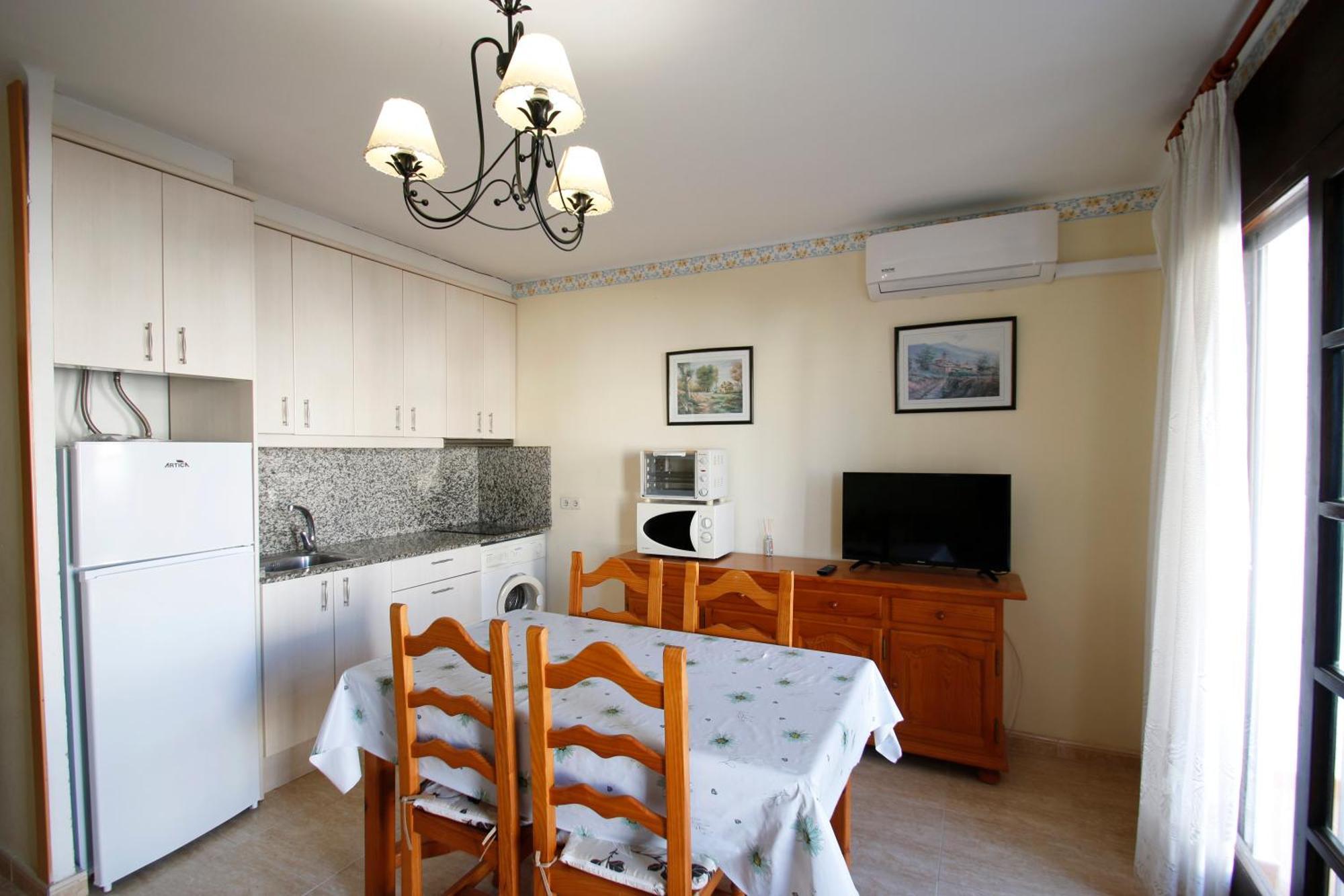Apartamento Playa Miami Playa Bagian luar foto